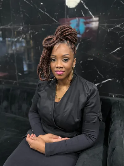 DOMINIQUE